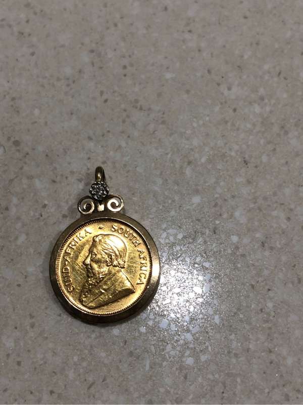 1/10th Kruger pendant gold 2