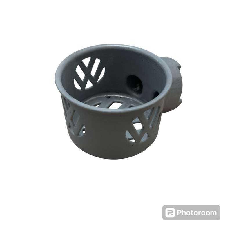 VW Amarok Cupholder