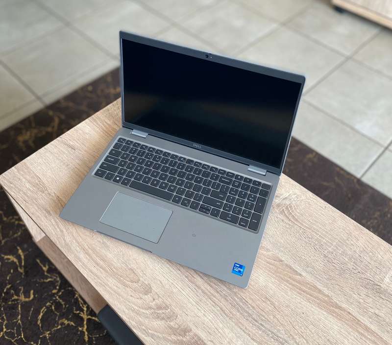 Dell Latitude 5520 Core i7vPro 11th Gen
