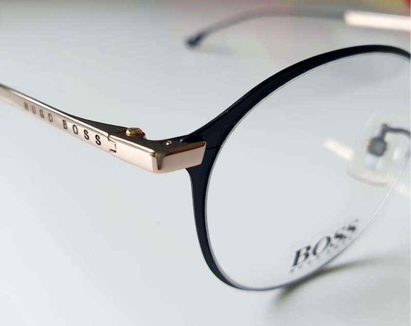 HUGO BOSS 1068/F/O6W Eyewear - TITANIUM EDELOPTICS - VALUE R4000.00 +
