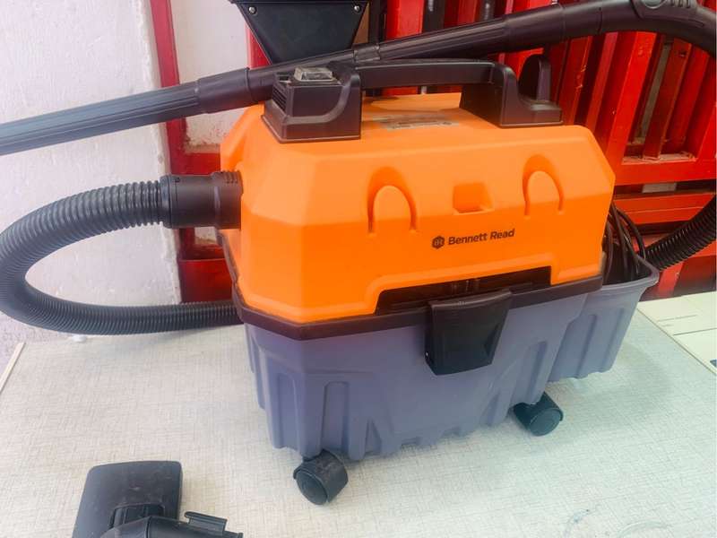 Bennett read vacuum