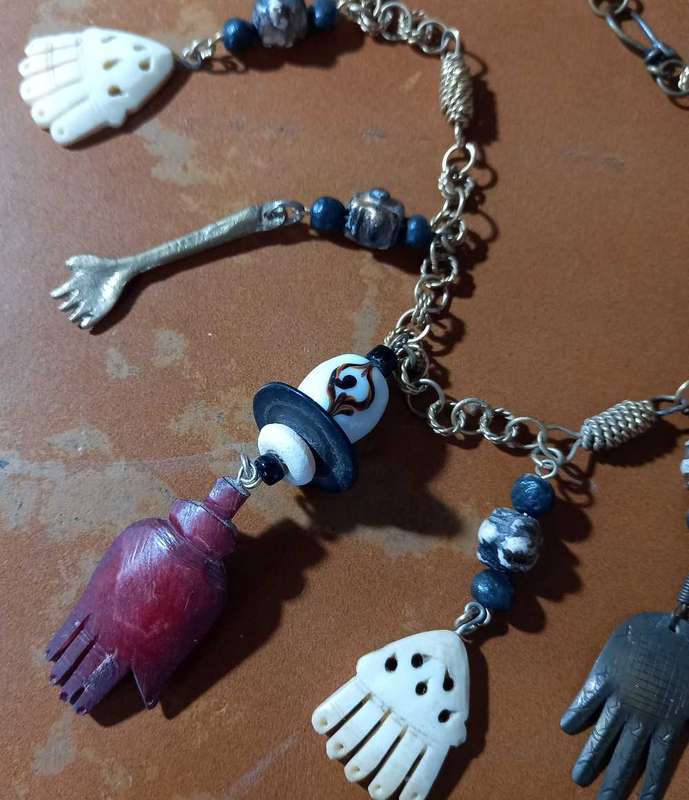 Vintage Penca de Balanganda All Hands on Neck Fetish Charm Necklace