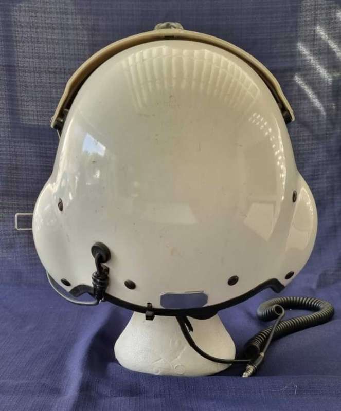 Helicopter pilots flying helmet
