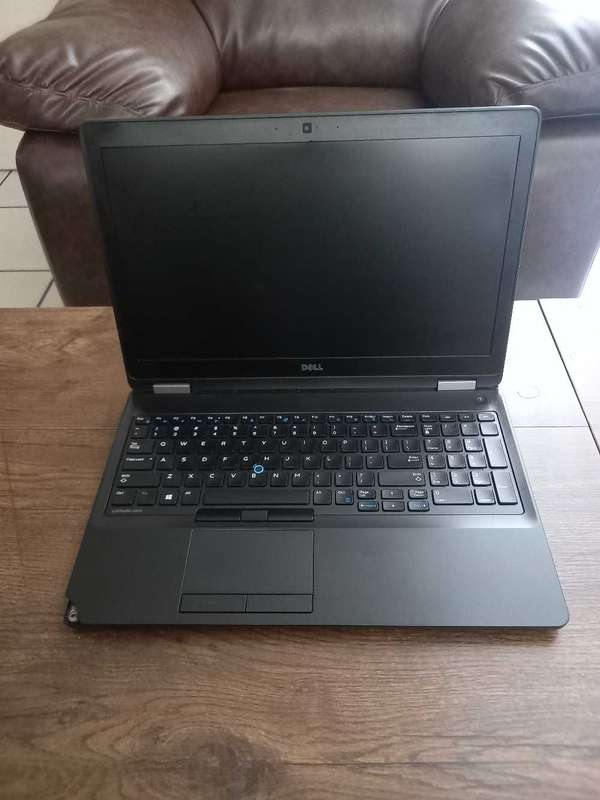 DELL LATITUDE E5570 I5 6TH GEN LAPTOP PLEASE READ AD !!!!