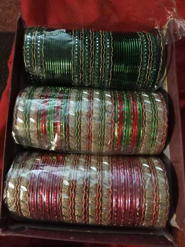 Indian glass bangles box of 150 x 2