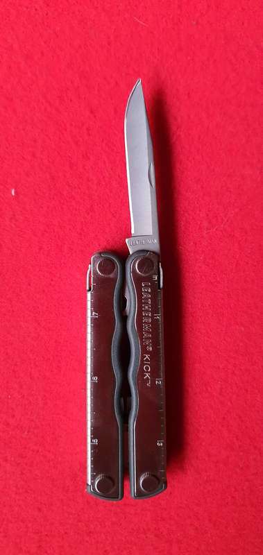 Leatherman kick.. Like NEW