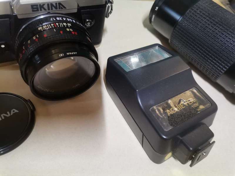 Vintage SK-2000 SKINA Camera & Extras