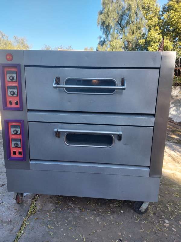 Gatto 2 door pizza oven three phase