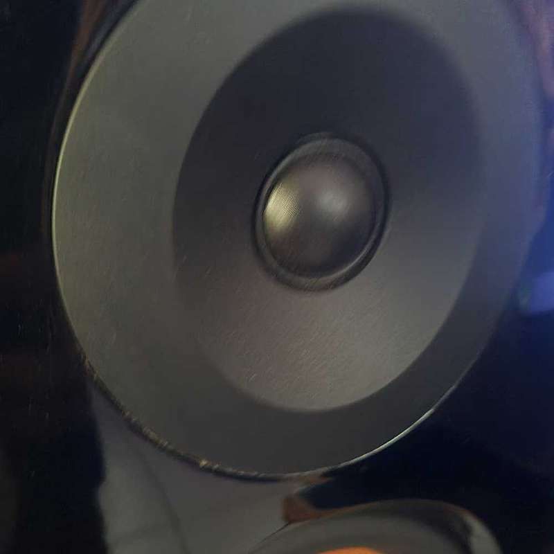 Yamaha Rx-a810 Receiver & Pure acoustics Supernova 5F speaker set.