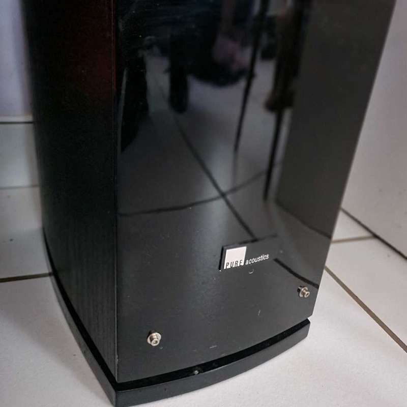Yamaha Rx-a810 Receiver & Pure acoustics Supernova 5F speaker set.