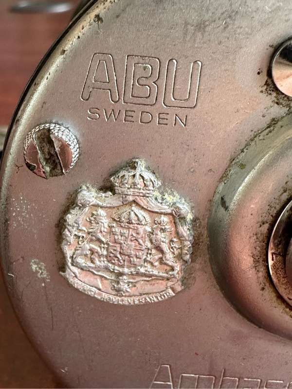 Abu Ambasadeur 12 fishing reel