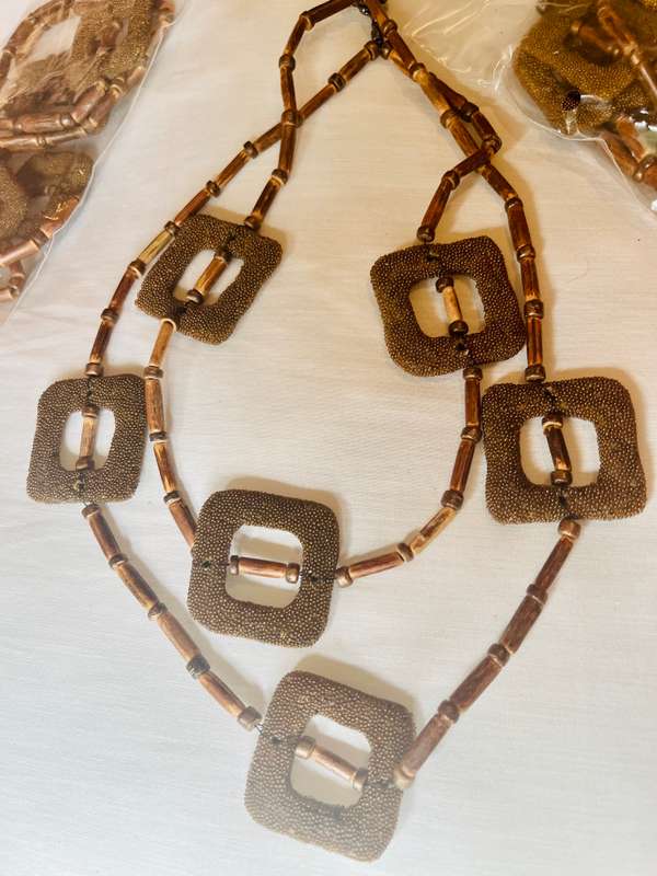 Necklace bronze beaded squares