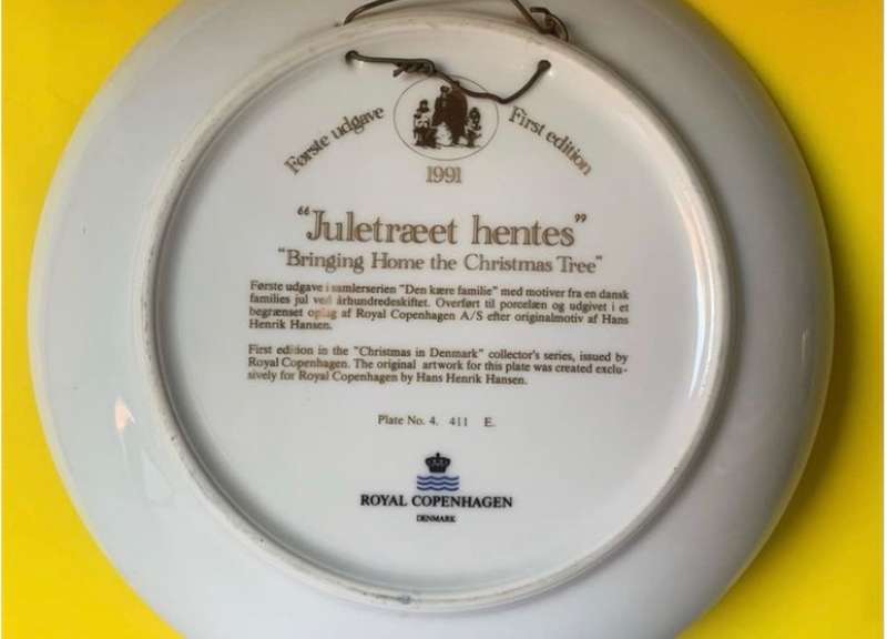 Two Royal Copenhagen xmas plates