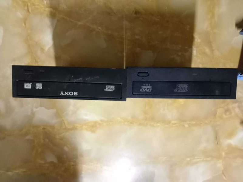 Old Ide Dvd writer and Dvd rom