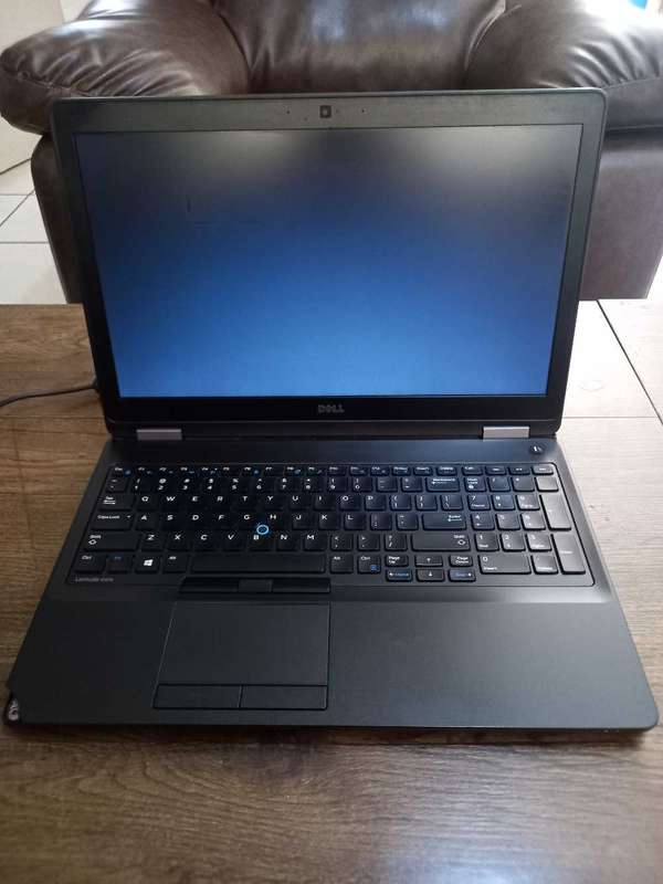 DELL LATITUDE E5570 I5 6TH GEN LAPTOP PLEASE READ AD !!!!