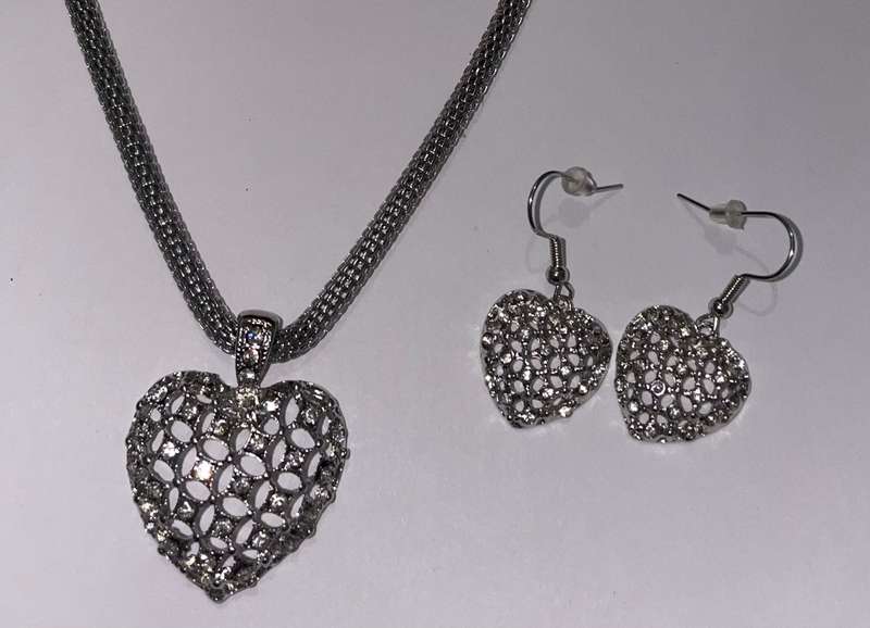 Brand  New - Heart Necklace and Earring Costume Jewellery Set