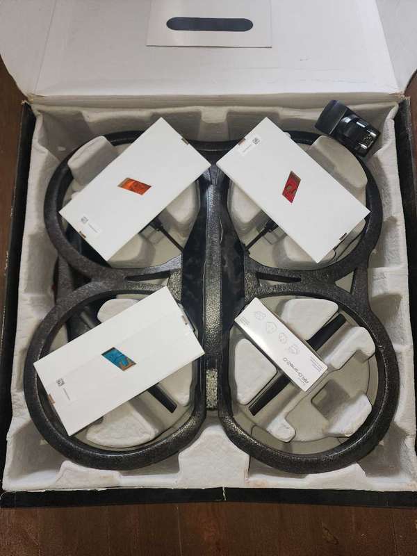 Parrot AR Drone 2.0 Power Edition