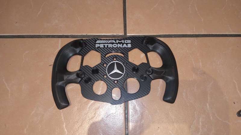 Logitech G29 F1 wheel mod
