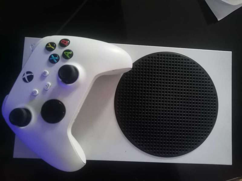 Xbox Series S + 14 games