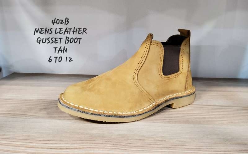 Mens gusset boot