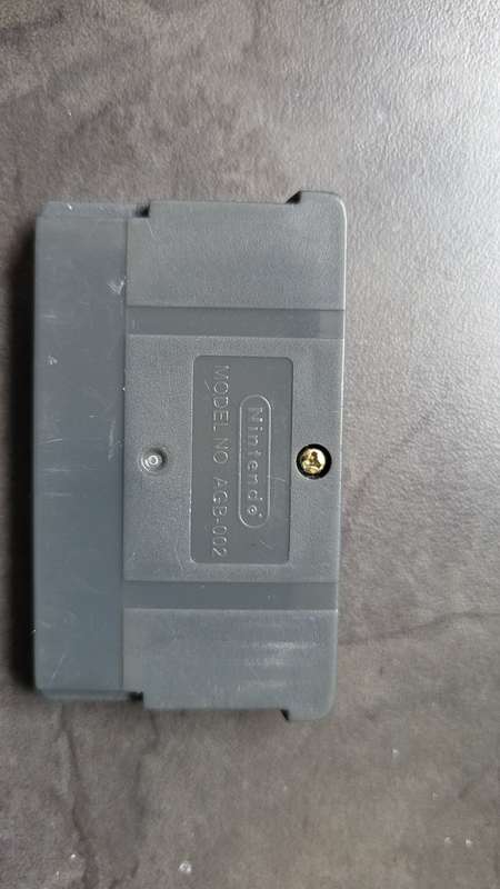 Golden Sun GBA cartridge