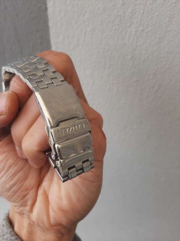 Citizen AV0090-50A