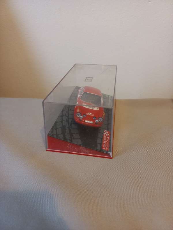 Porsche 911S Rally Dies cast Model No.6 Monte Carlo 1970 Waldegaard 1/43 Scale