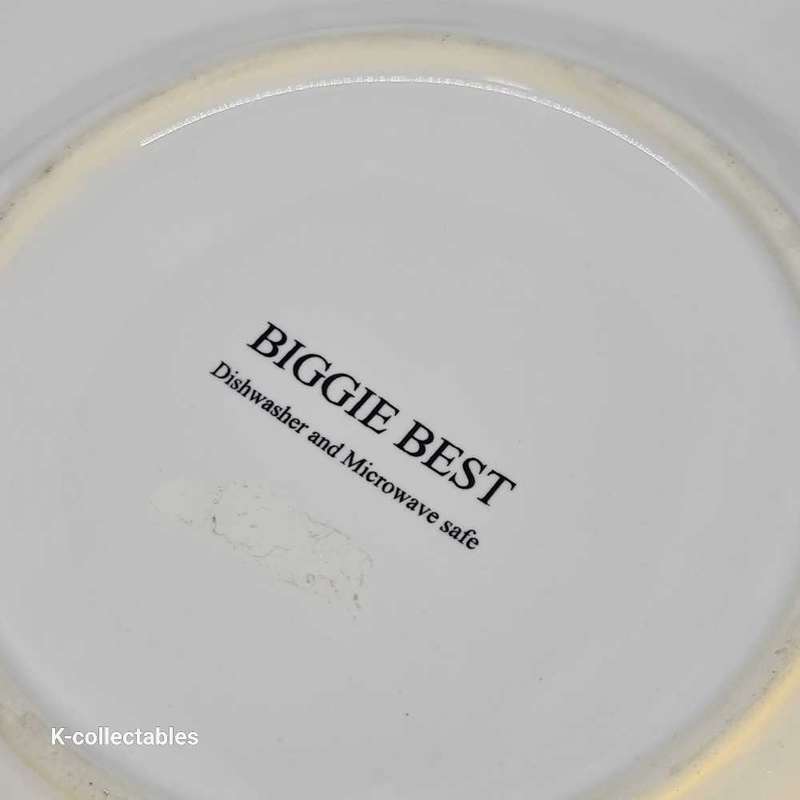 25 pcs ceramic/porcelain table set. Hand made. Biggie best.