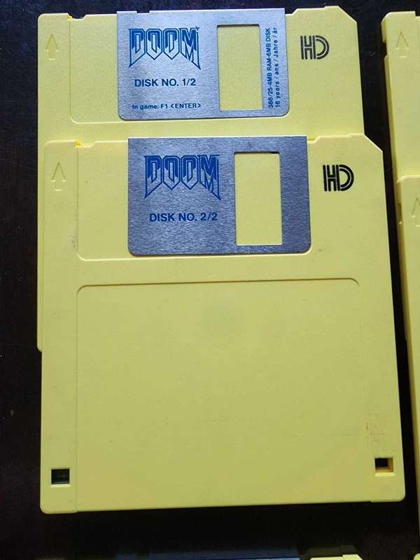 Vintage floppy disk Games
