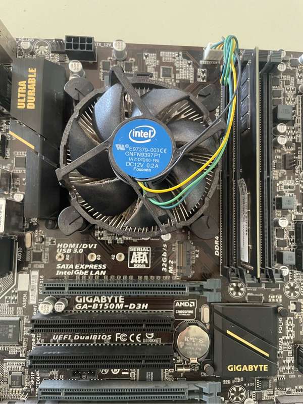 Intel Core i5 6400 Combo**Gigabyte B150M Motherboard**4GB Ram**