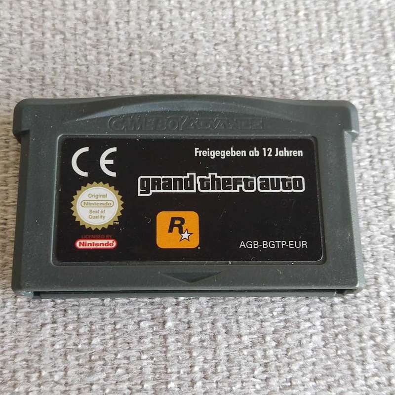 Grand theft auto Nintendo GameBoy gba gameboy advance