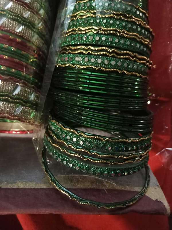 Indian glass bangles box of 150 x 2