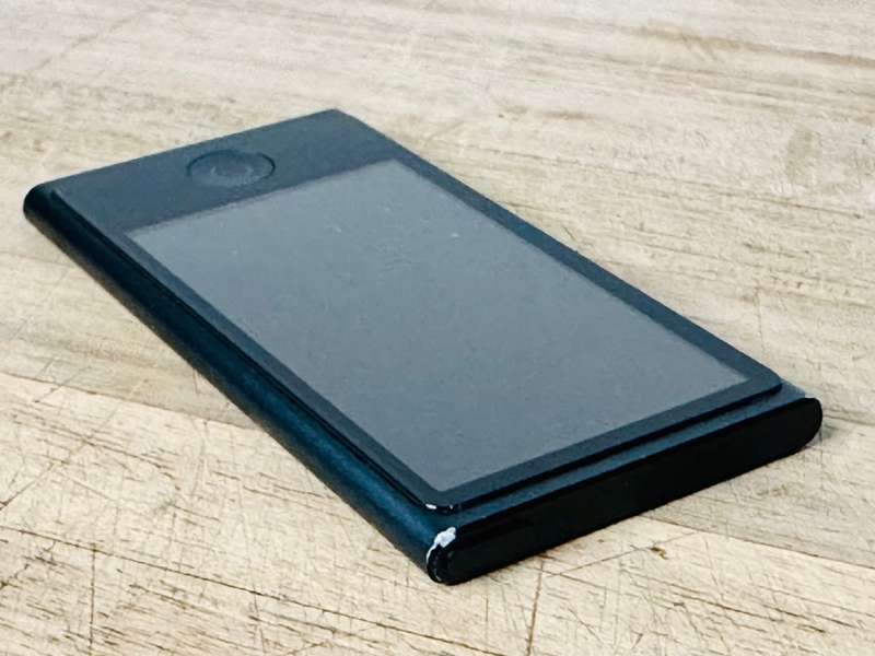 Apple iPod Nano Model: A1446