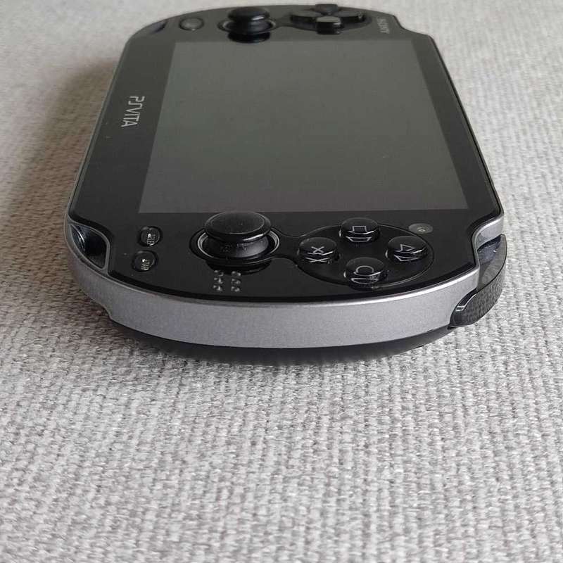 PS Vita Console + 16GB Memory Card