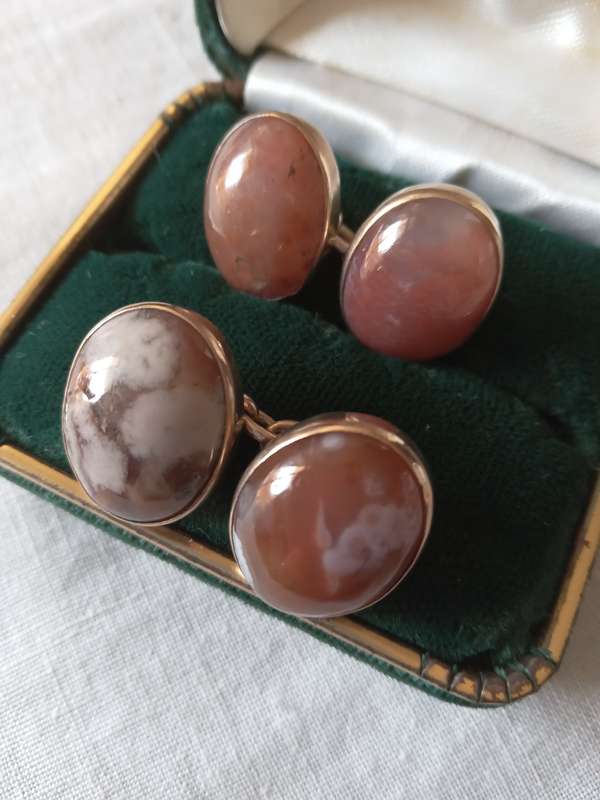 Vintage 9ct Gold And Carnelian? Double Sided Cuff Links