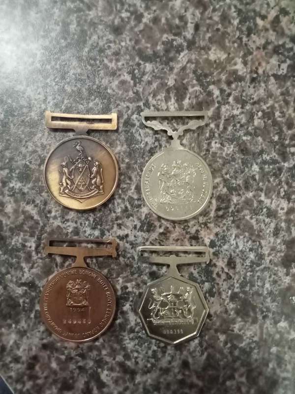 SADF lot of medals  20 medals