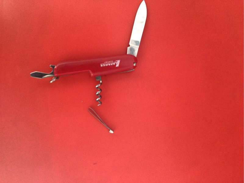 2 Pocket Knives