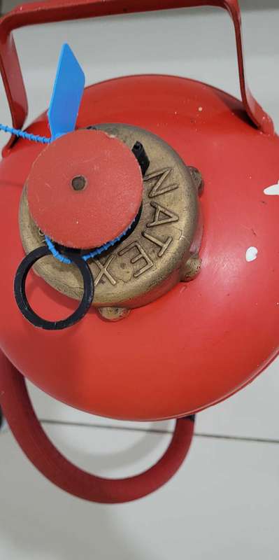 9Kg Solid Brass-Capped Vintage Full Fire Extinguisher   (Next Service 5/2000)