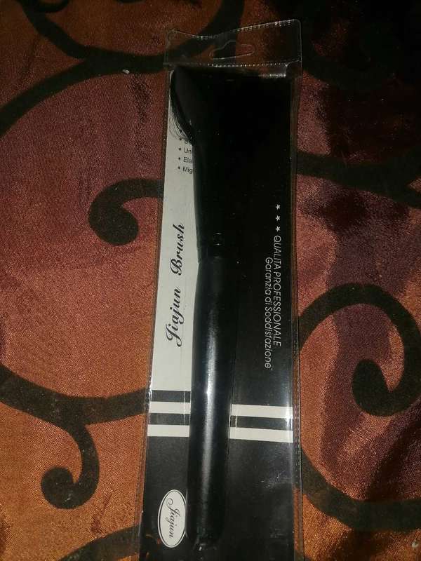 Blush brushes