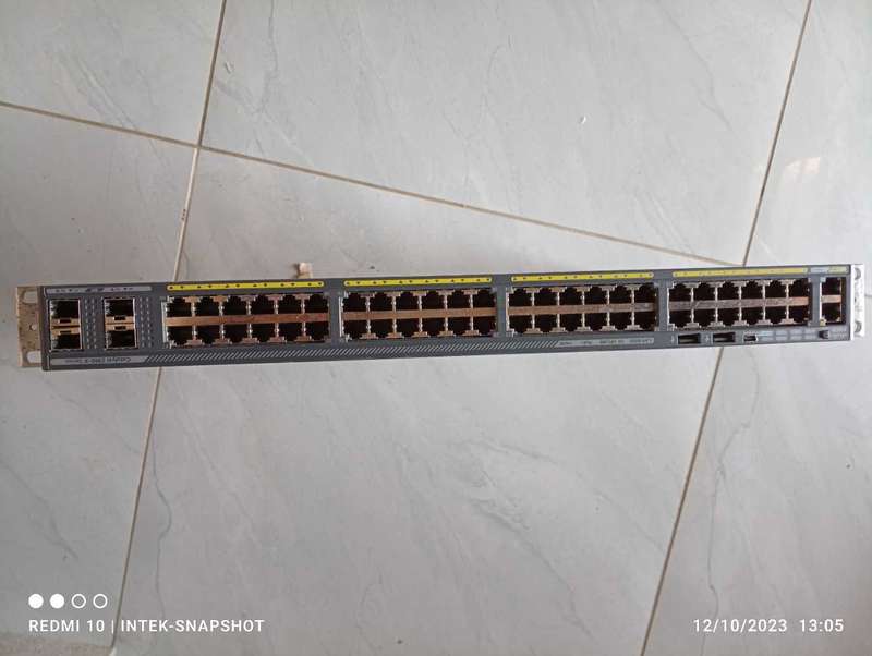 Cisco WS-C2960X-48LPS-POE Switch