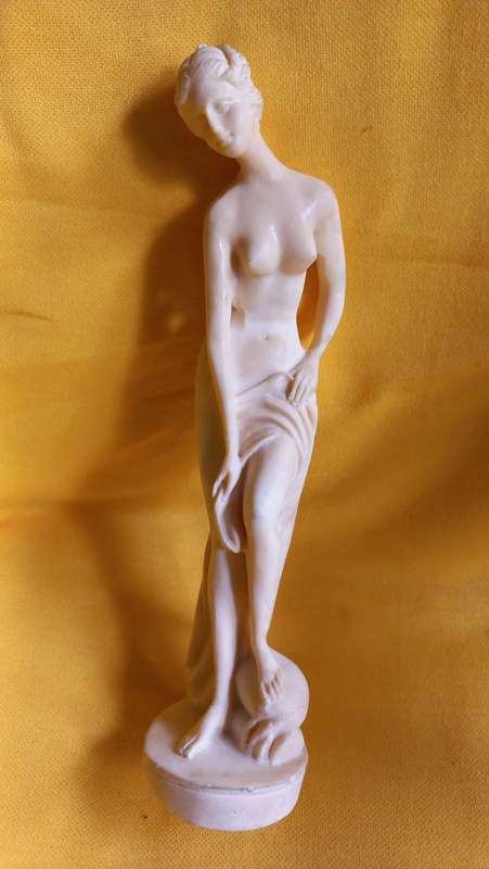 Vintage nude statues of Davide and Aphrodite Venus