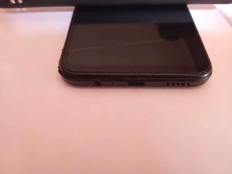 Retails for R3000+ Huawei Nova Y60 Cellphone