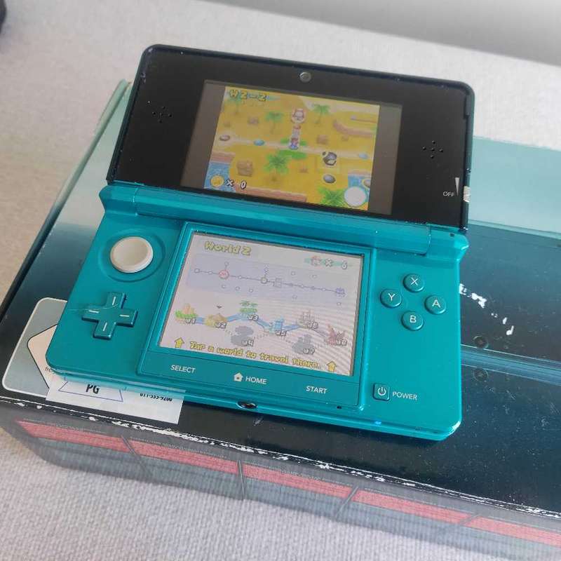 Nintendo 3DS Console with original charger