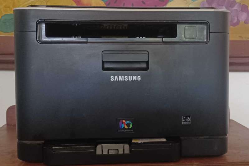 SAMSUNG CLX 3185 LASER COLOR PRINTER