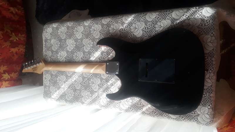 IBANEZ - GS151103240 - GIO SERIES 6 STRING ELECTRIC GUITAR