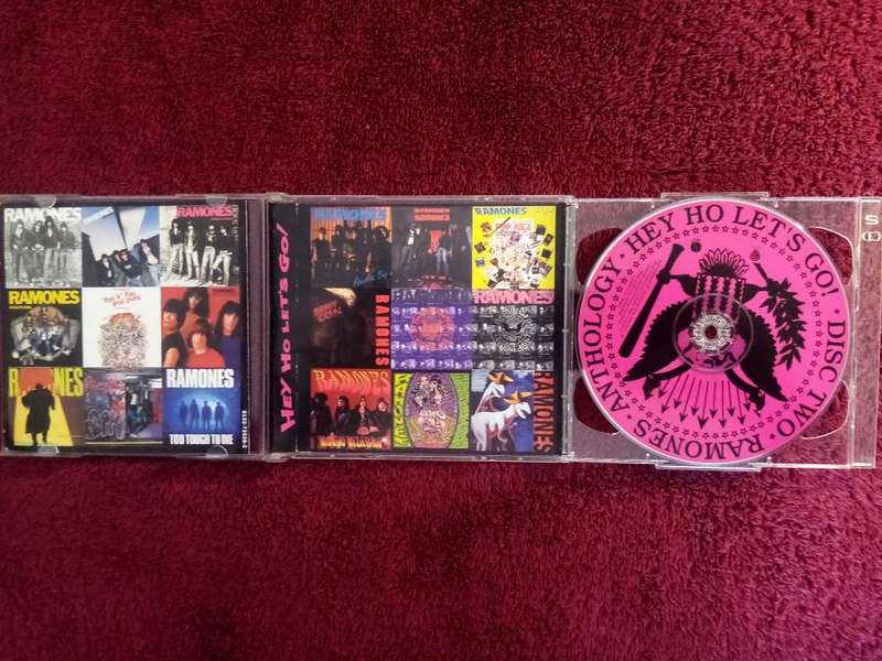RAMONES - ANTHOLOGY