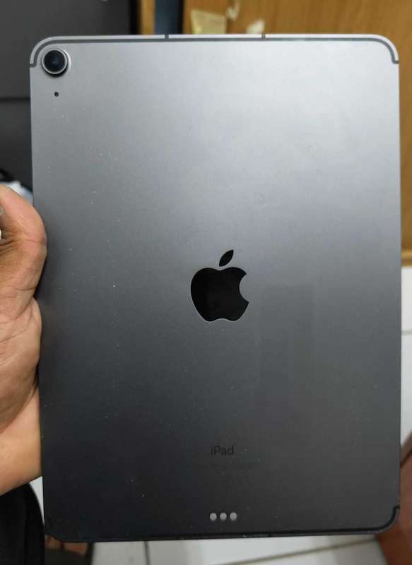 iPad Air 4th gen cell + wifi A2072 Space grey (Pre Owned)