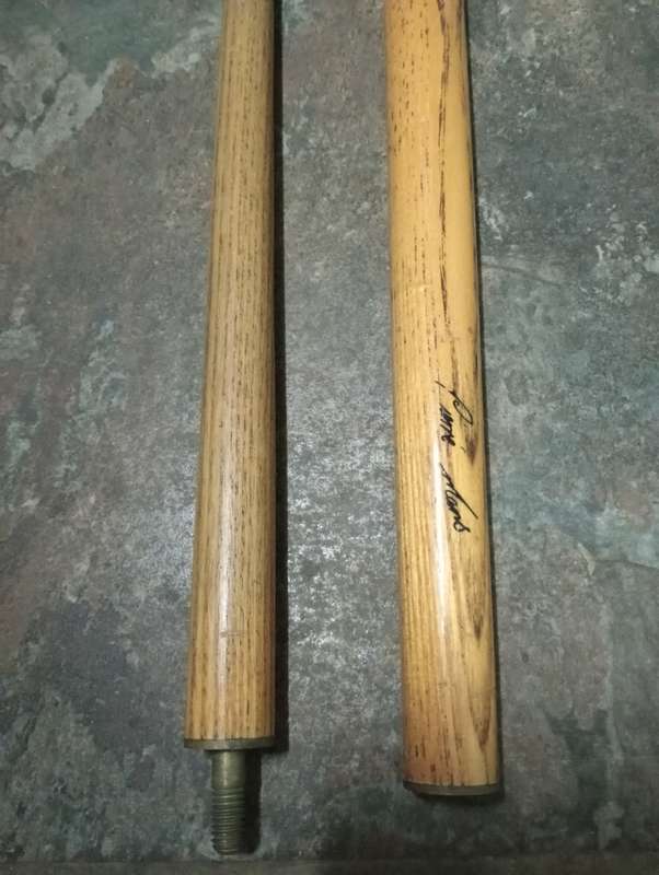 Pool cue