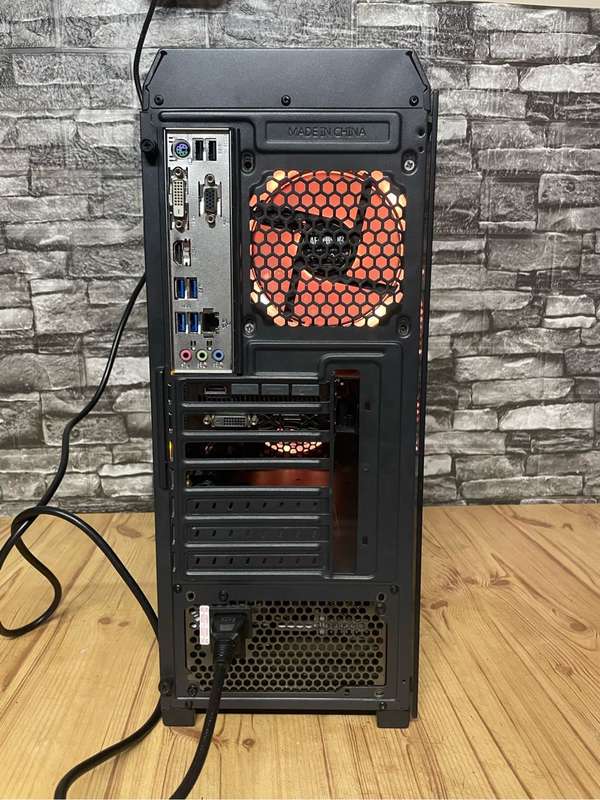 Great 6 Core Gaming PC**i5 up to 4.0GHz**RX580 8GB graphics**16GB Ram