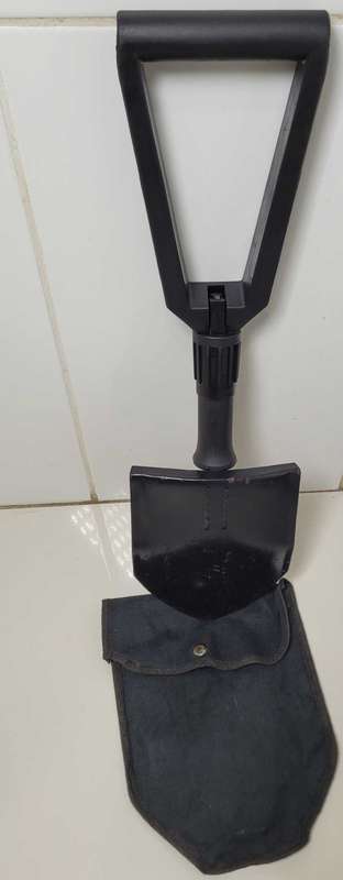 Used Foldable Shovel